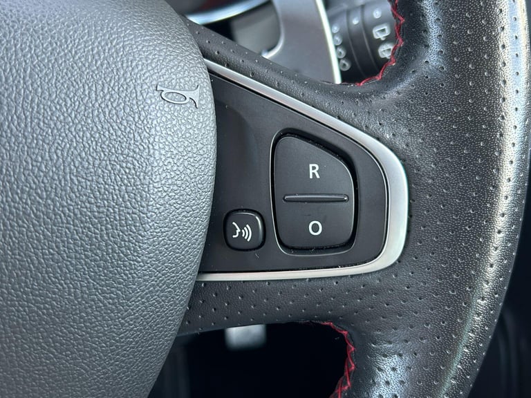 RENAULT CLIO 1.6 Renaultsport Nav 220 Trophy Auto 2017