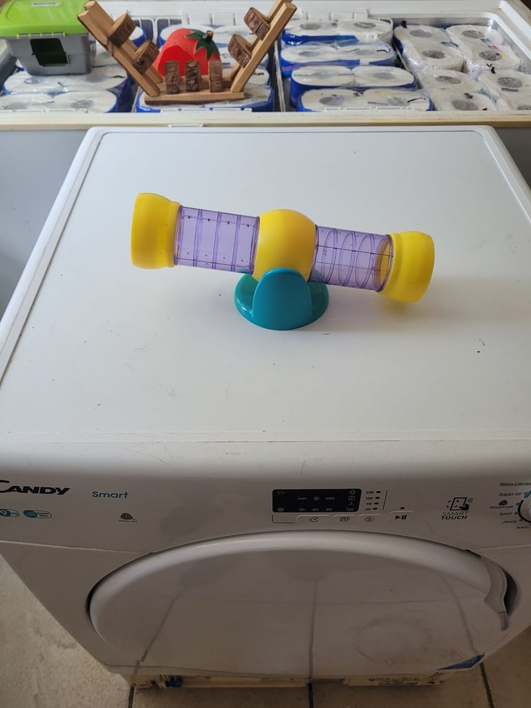 Hamster cage accessories 