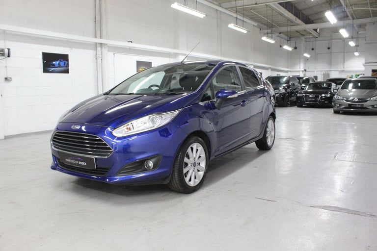 2017 Ford Fiesta 1.0T EcoBoost Titanium Euro 6 (s/s) 5dr HATCHBACK Petrol Manual