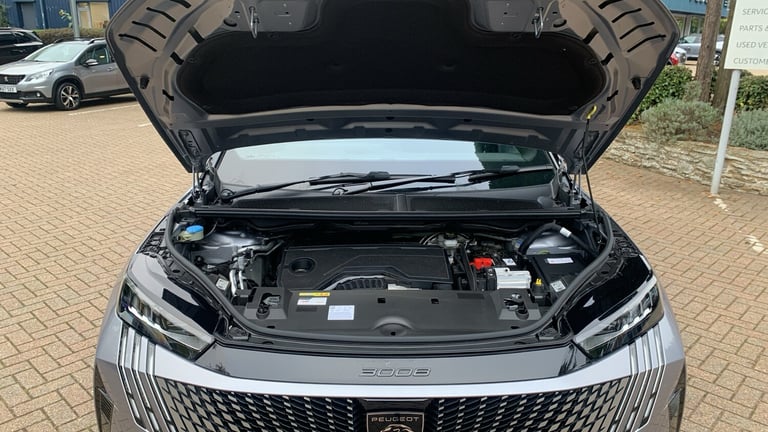 2024 Peugeot 3008 1.2 MHEV GT SUV 5dr Petrol Hybrid e-DSC Euro 6 (s/s) (136 ps) SUV Hybrid Automatic