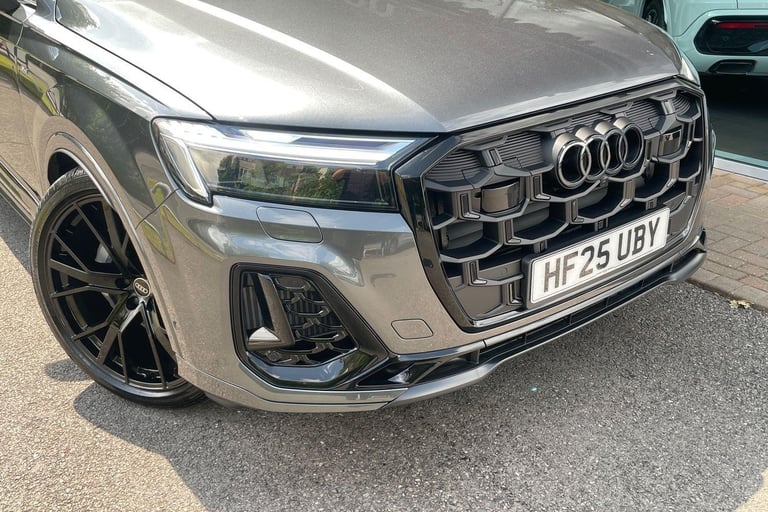 2025 Audi Q7 3.0 TFSI V6 55 Black Edition SUV 5dr Petrol Tiptronic quattro Euro 6 (s/s)  ESTATE P...