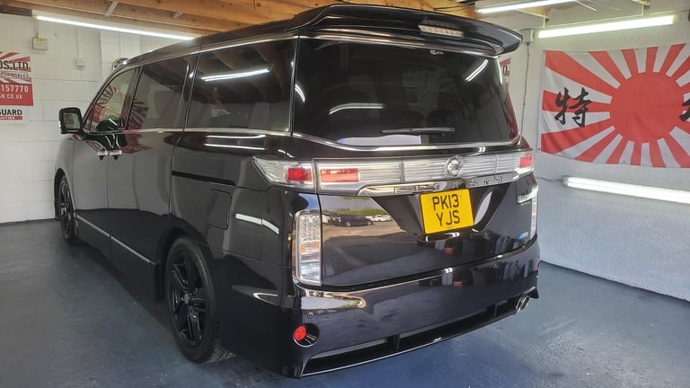 image for Nissan Elgrand e52 3.5cc rider auto 7 seater japanese import leather 41k miles