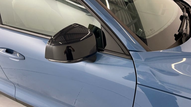 2022 Volvo XC40 2.0 B4P Plus Dark 5dr AWD Auto ESTATE PETROL Automatic