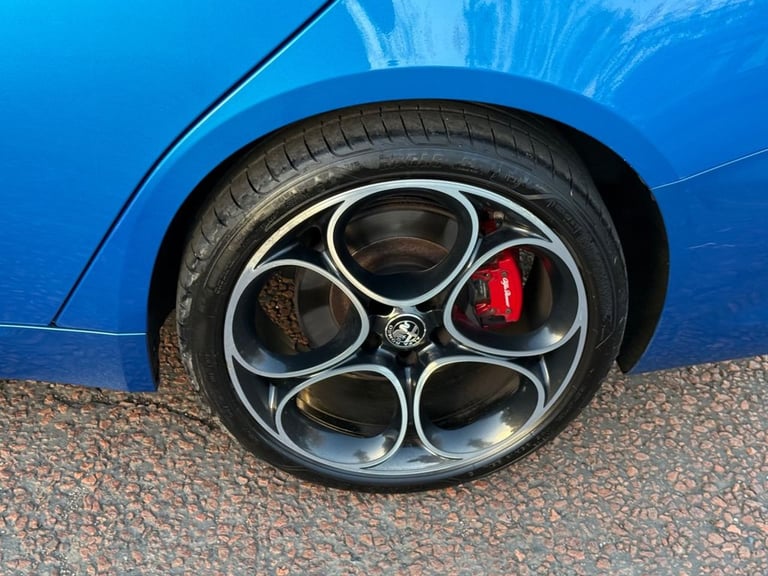 2020 20 ALFA ROMEO GIULIA 2.0T VELOCE SALOON 4DR PETROL GPF AUTO EURO 6 (S/S) (2