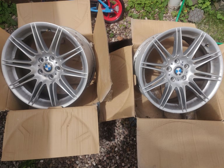 BMW Alloys 19" 