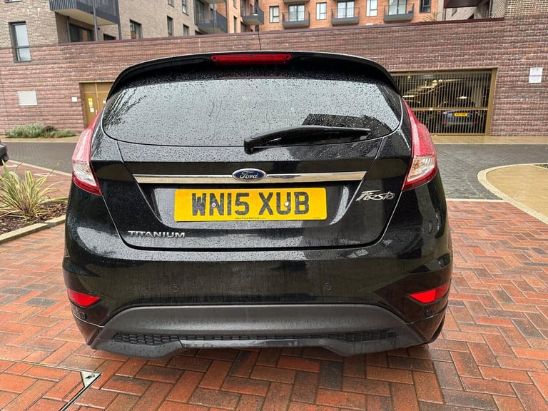  Ford Fiesta 1.0T EcoBoost Titanium Euro 5 (s/s) 5dr Petrol Manual