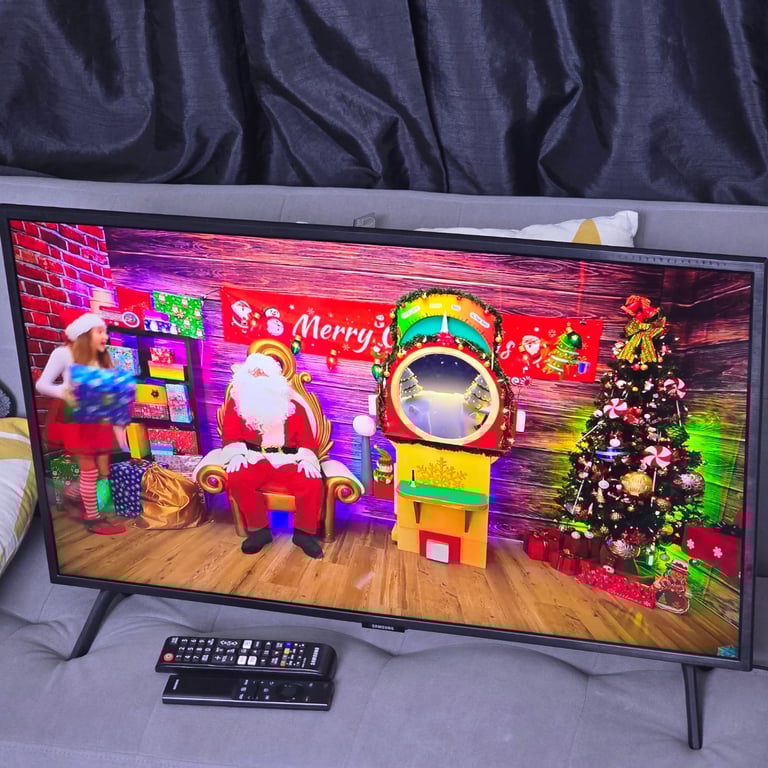 Samsung TV QLED smart slim 