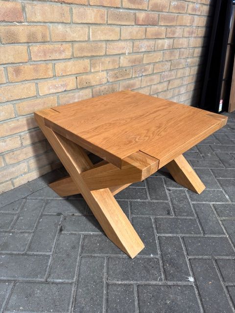 BRAND NEW EX-DISPLAY SOLID OAK FURNITURE - CLOSING DOWN SALE 
