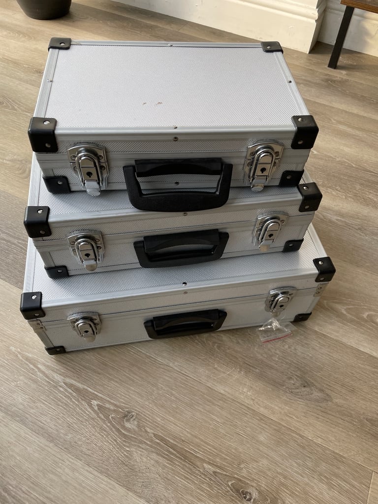 image for 3 Flight cases, nearly perfect 