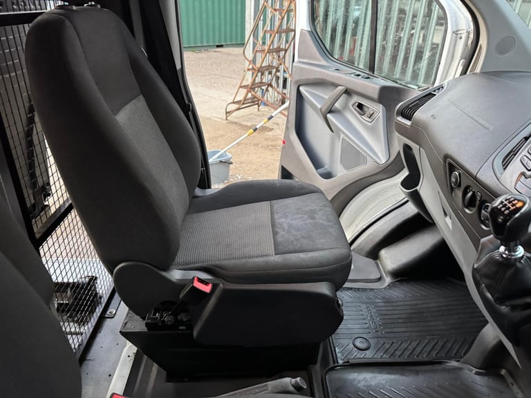 2017 Ford Transit Custom Crew Van