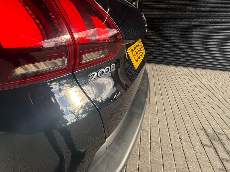 PEUGEOT 2008 1.6 BlueHDi Allure 2016