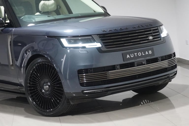 2023 Land Rover Range Rover 3.0 P550e 38.2kWh SV SUV 5dr Petrol Plug-in Hybrid Auto 4WD Euro 6 (s...