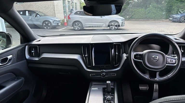 2020 Volvo XC60 Recharge R-Design, T6 AWD plug-in hybrid Estate Petrol Parallel PHEV Automatic