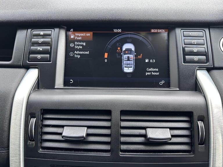 2016 Land Rover Discovery Sport TD4 SE Tech SUV Diesel Manual