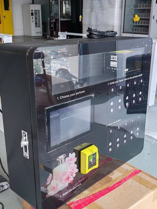 Spraying Perfume Vending Machine - Customisable Design, Smart Tracking and 10 Perfume Slots