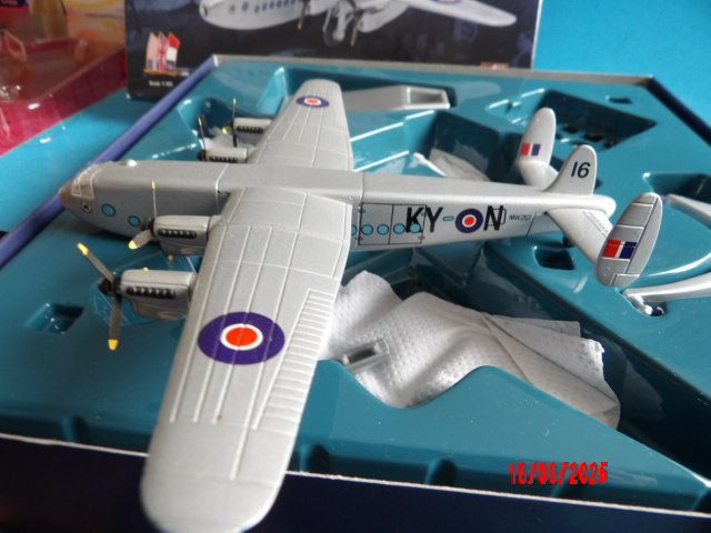 Corgi 1:144 Scale 47205 Military Avro York  RAF  