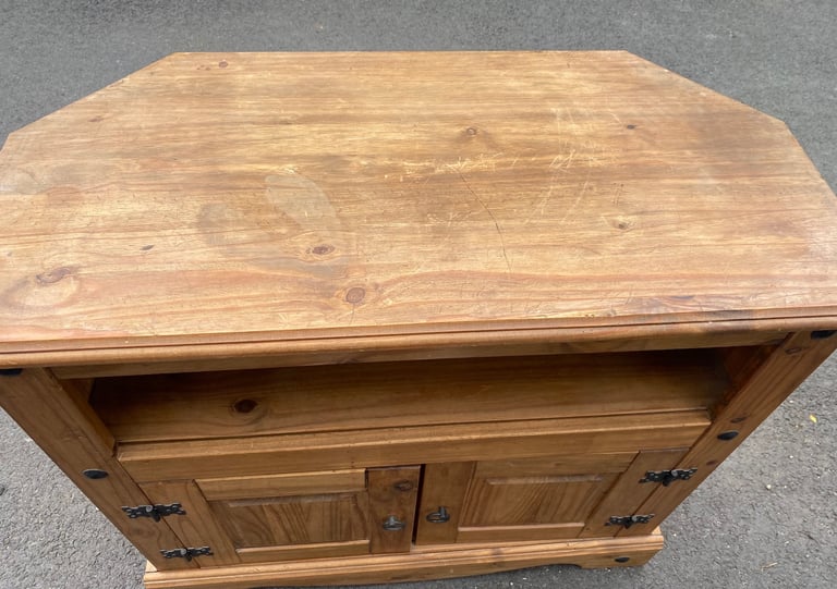 Corona Pine TV Cabinet 