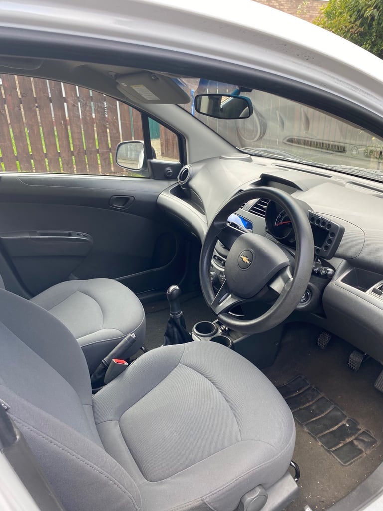 Chevrolet, SPARK, Hatchback, 2012, Manual, 995 (cc), 5 doors