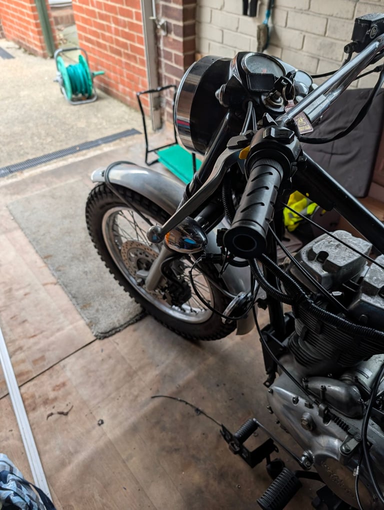 Royal Enfield, BULLET, 2010, 499 (cc)