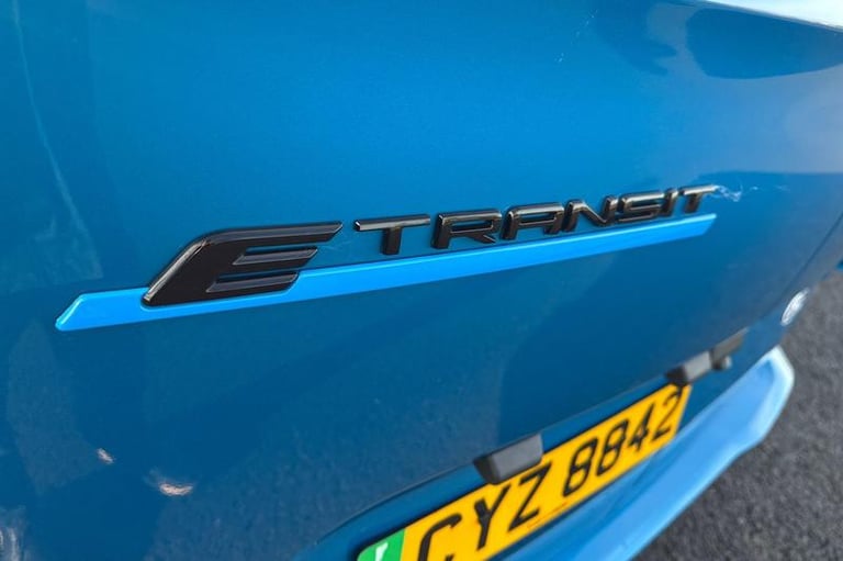 2024 Ford E-Transit 320 Limited AUTO L1 SWB RWD 100kW 65kWh Low Roof, DEMO, 17inch CARBONISED A P...