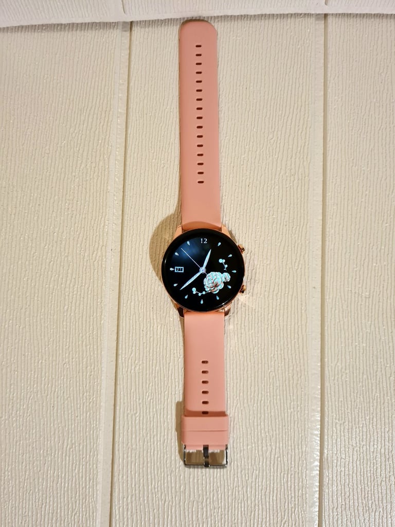 Ladies smart watch 