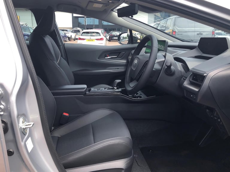 2025 Toyota Prius 2.0 PHEV Excel 5dr CVT Hatchback Hybrid Automatic