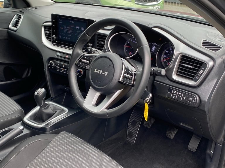 2022 Kia XCeed 1.0 T-GDi 2 SUV 5dr Petrol Manual Euro 6 (s/s) (118 bhp) HATCHBACK Petrol Manual