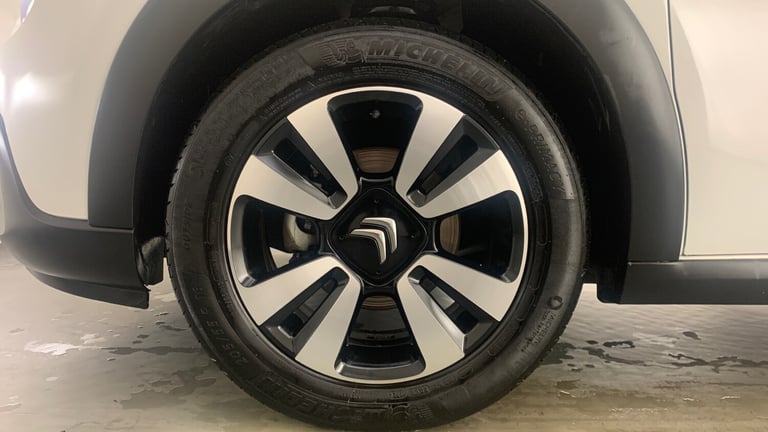 2024 Citroen C3 1.2 PureTech PLUS Hatchback 5dr Petrol EAT6 Euro 6 (s/s) (110 ps) Hatchback Petro...