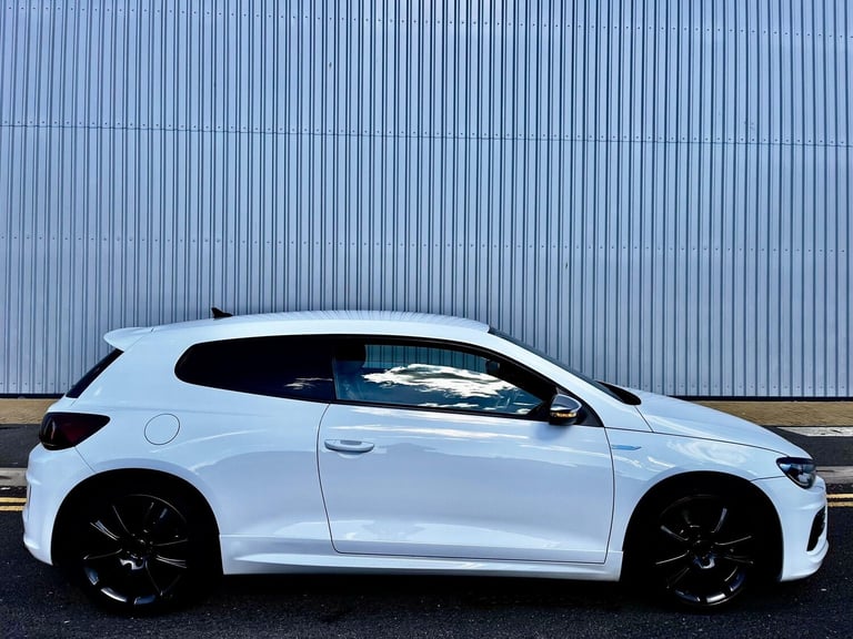 2015 Volkswagen Scirocco 2.0 TSI BlueMotion Tech R DSG Euro 6 (s/s) 3dr COUPE Petrol Automatic