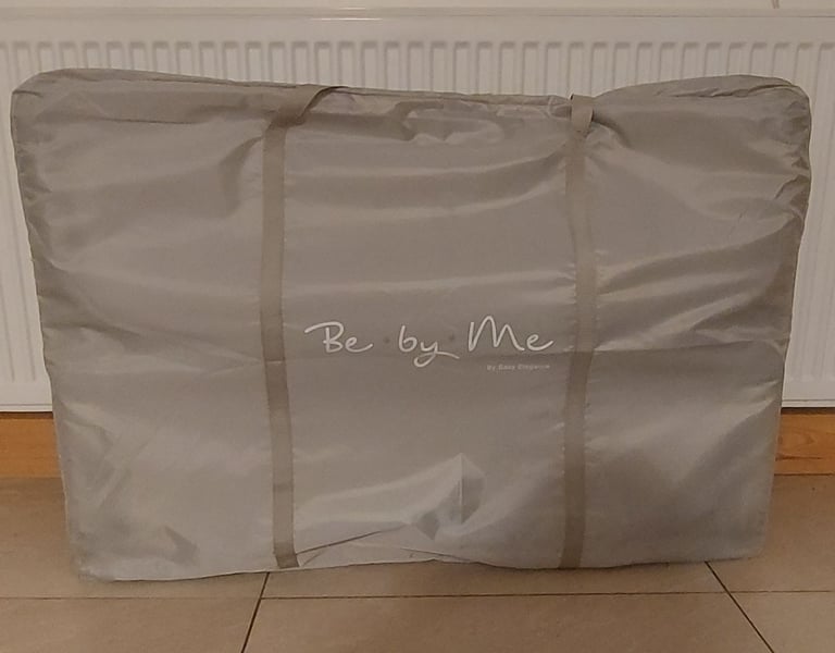 Baby crib, REDUCED FURTHER FOR QUICK SALE 