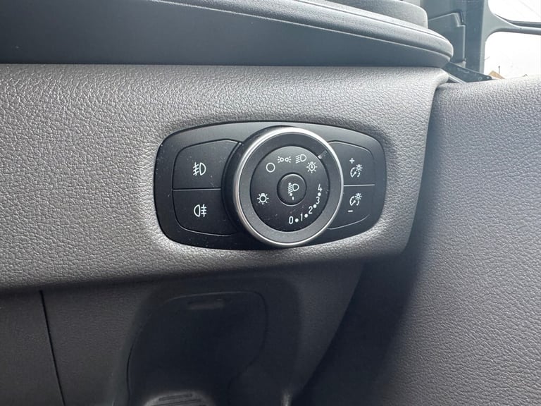 2022 Ford Transit Custom 2.0 EcoBlue 130ps Low Roof Limited Van PANEL VAN DIESEL Manual