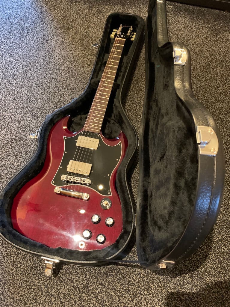 2006 Gibson SG w. Hard Case