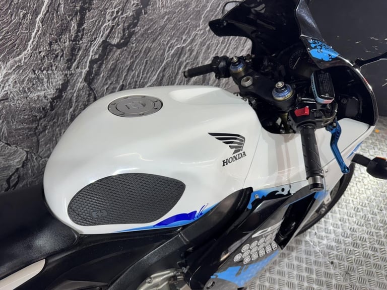 HONDA CBR600RR CBR 600 RR 2006
