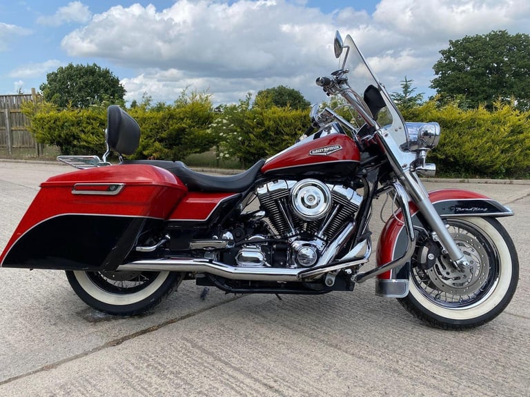 2004 HARLEY DAVIDSON FLHRCI ROAD KING CLASSIC 1550 - CUSTOM TOURING CRUISER