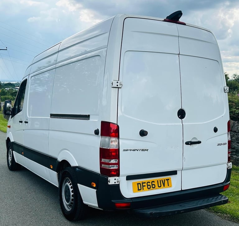 2016 Mercedes-Benz Sprinter 3.5t BlueEFFICIENCY Van PANEL VAN Diesel Manual