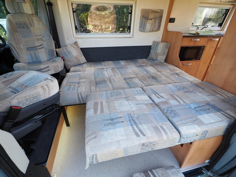 WildAx Constellation 3, Auto, 3 Berth/3 Belt, Solar, Low Miles, Long MOT