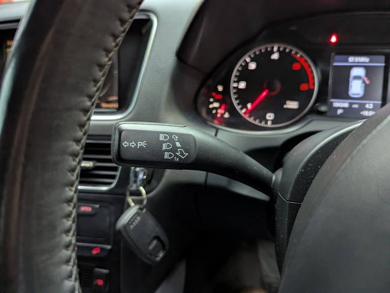 2009 Audi Q5 2.0 TDI Quattro S Line 5dr S Tronic ESTATE Diesel Automatic