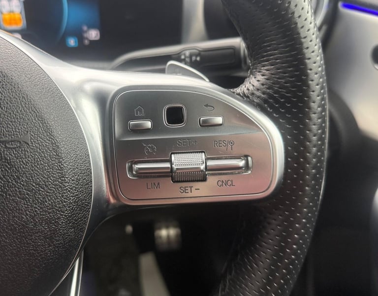 2022 Mercedes-Benz A-Class 1.3 A200 AMG Line Edition (Executive) 7G-DCT Euro 6 (s/s) 5dr HATCHBAC...