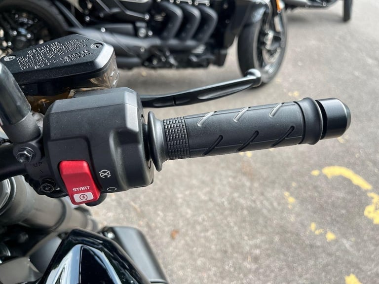 2022 Honda CB 1000 RA-M black 6 Speed