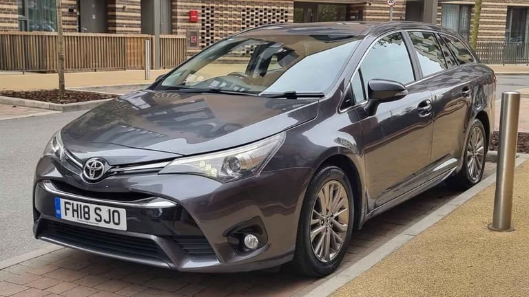 🚗 2018 Toyota Avensis Business Edition – Grey | 2.0 Diesel | ULEZ Compliant | 112K Miles ✅