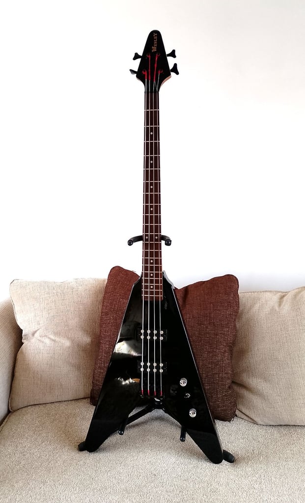 Iconic Flying V Bass Guitar, Plays And Sounds Really Well, Good Condition.