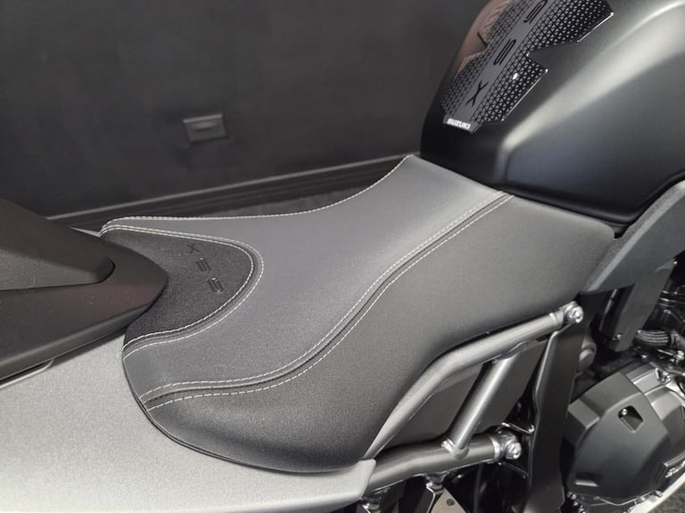 2025 25 Plate Suzuki GSX-8R 107 Miles EX-DEMO with extras