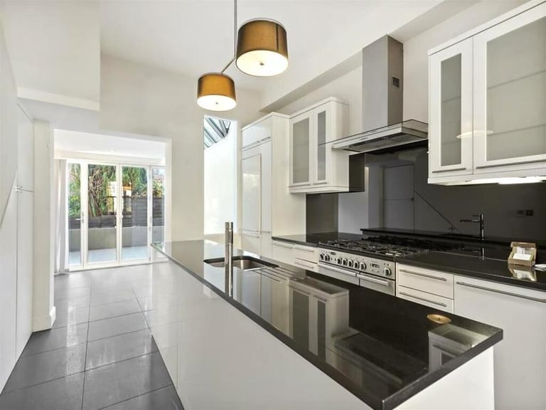 🏡 Cozy room in Southfields available