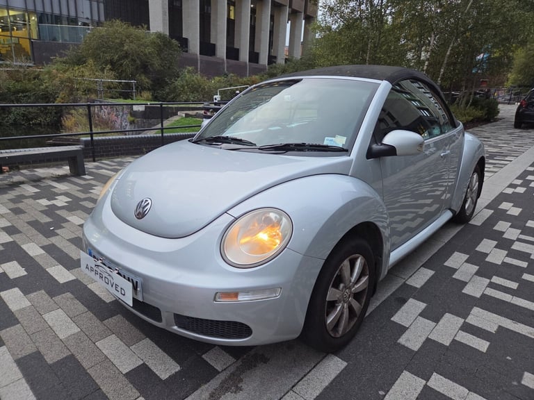 VOLKSWAGEN BEETLE CONVERTIBLE 1.6 PETROL MANUAL LUNA 2DR ULEZ COMPLIANT BARGAIN