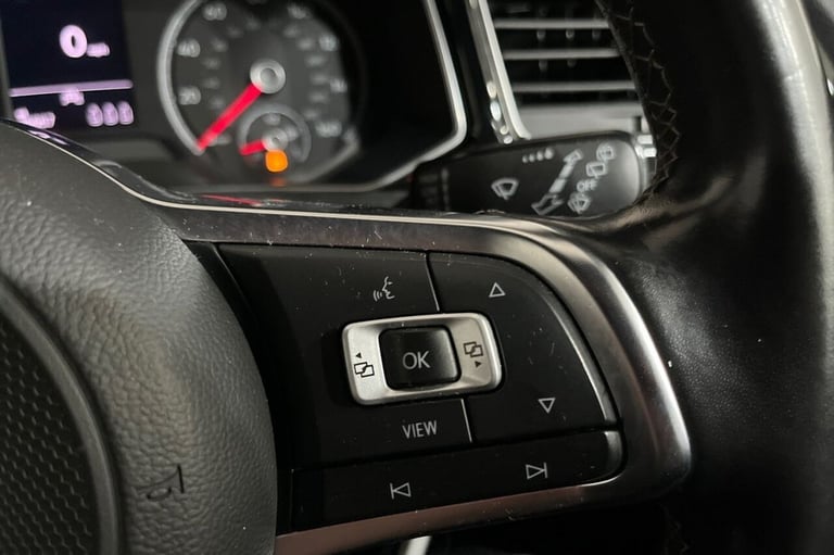 2021 21 VOLKSWAGEN T-ROC 1.5 TSI EVO BLACK EDITION SUV 5DR PETROL MANUAL EURO 6 