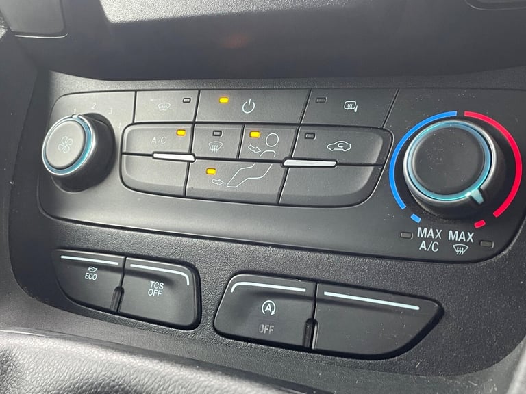 2019 Ford Transit Connect 1.5 220 EcoBlue Trend L1 Euro 6 (s/s) 5dr PANEL VAN Diesel Manual