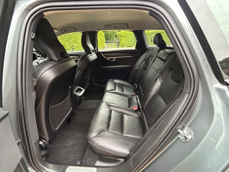 2020 Volvo V90 2.0 T5 Plus Estate 5dr Petrol Auto AWD Euro 6 (s/s) (250 ps) Estate Petrol Automatic