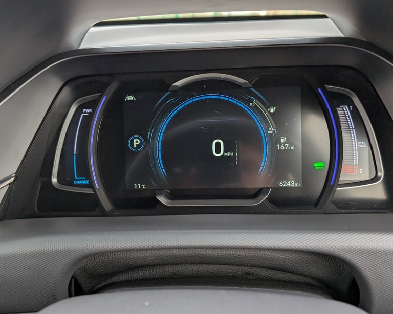 HYUNDAI IONIQ 38.3KWK PREMIUM | WARRANTY | ONLY 6,243 MILES | EXCELLENT CONDITION | NOT PCO