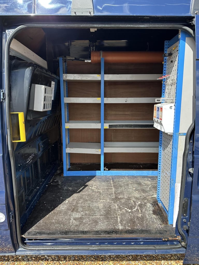 2013 Ford Transit 2.2 TDCi 350 Panel Van 3dr Diesel Manual FWD L2 H3 (209 g/km, 123 bhp) Panel Va...