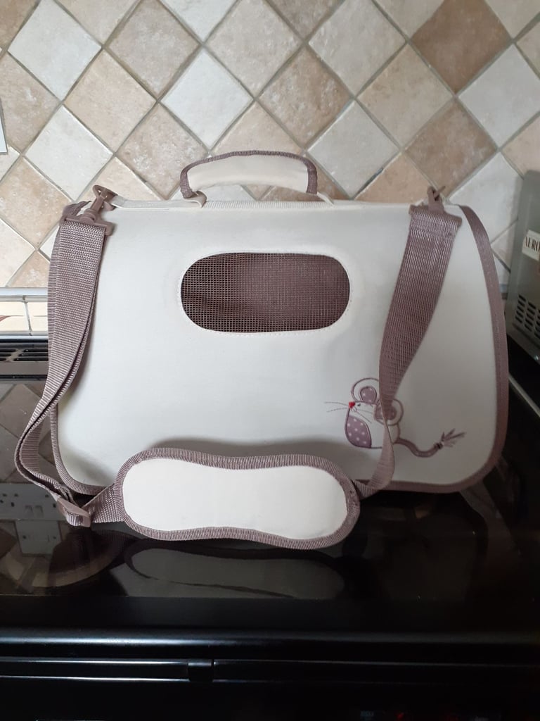 image for Pet carrier 